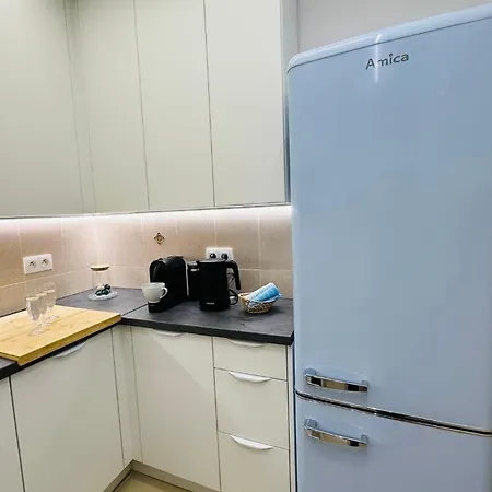 Apazory - Przytulny Na Wylacznosc Krakau