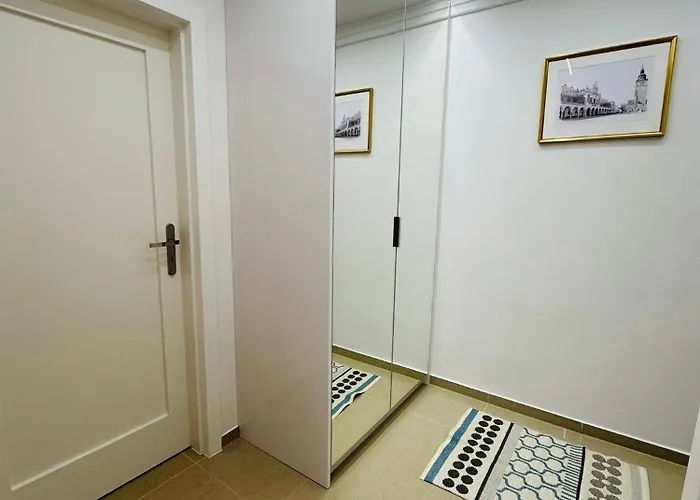 Apazory - Przytulny Na Wyłączność *